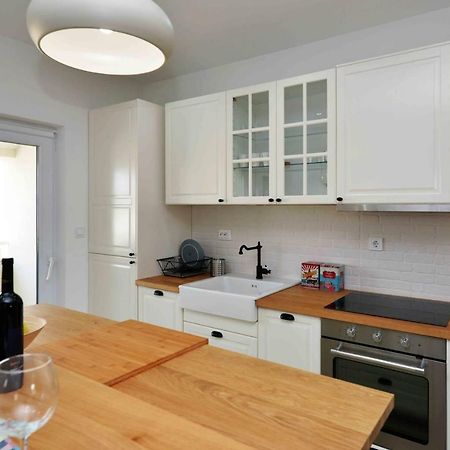 בטינה Apartments Enida מראה חיצוני תמונה