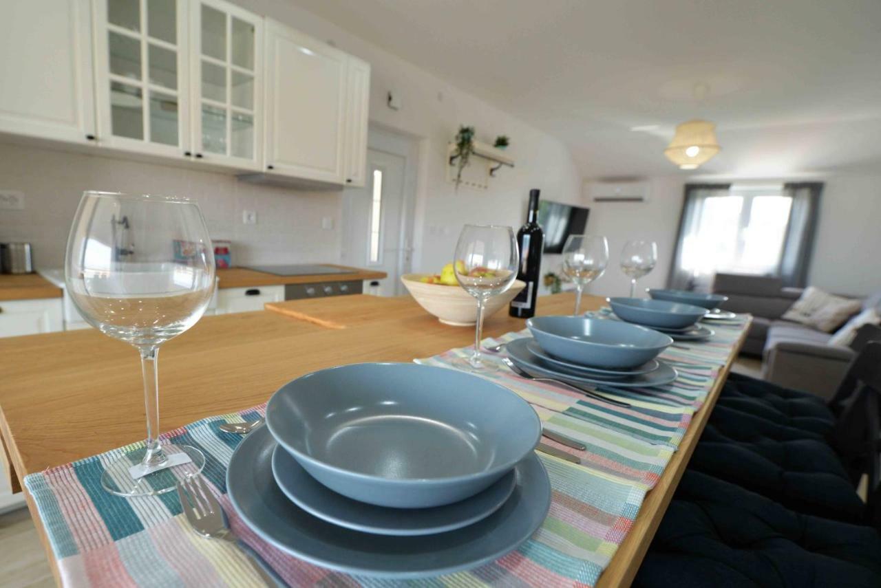 בטינה Apartments Enida מראה חיצוני תמונה
