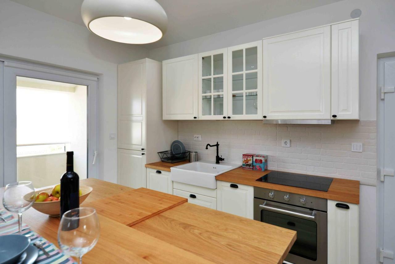 בטינה Apartments Enida מראה חיצוני תמונה
